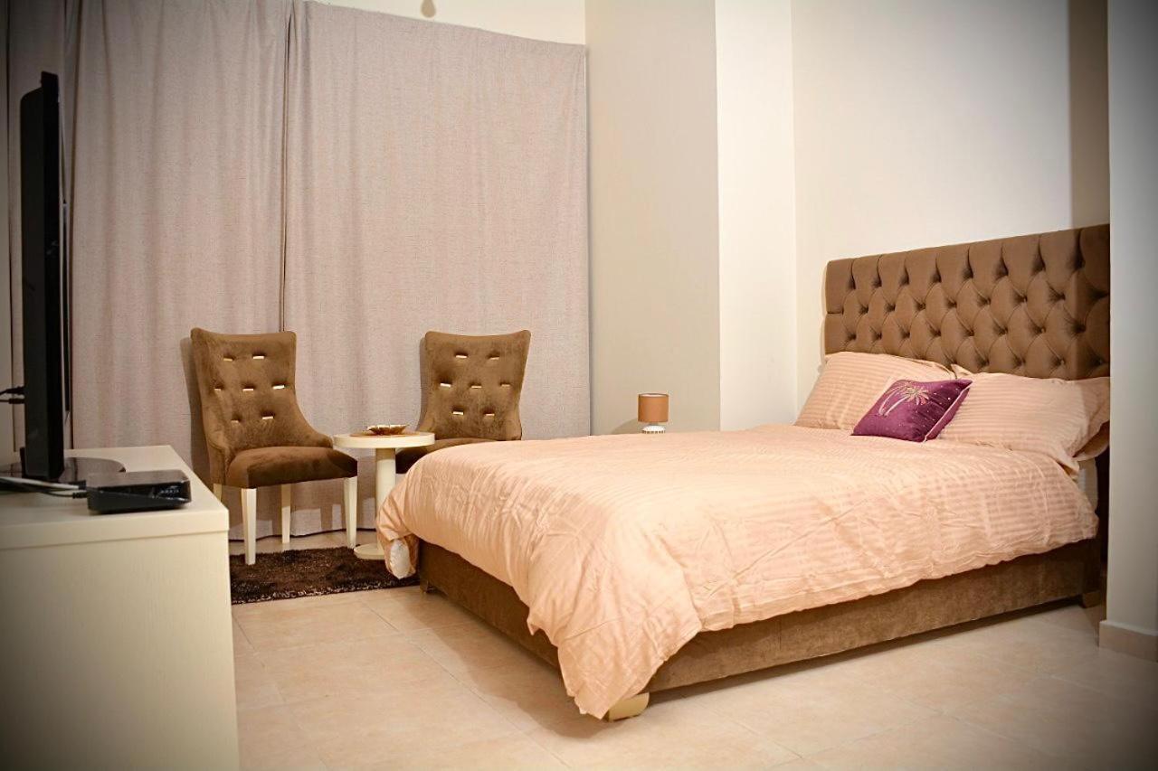 Zumurud Tower Apartment Dubai Exterior photo